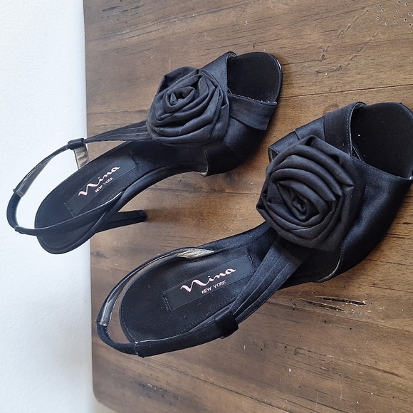 NINA NEW YORK Black Satin Rosette D'orsay Slingback Heels - Size 6M - Picture 2 of 12